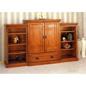 Entertainment Center In Oak Finish 4544/L/R (CO)