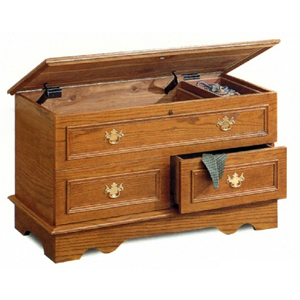 Oak Cedar Chest With Jewelry Tray 4698 (CO)