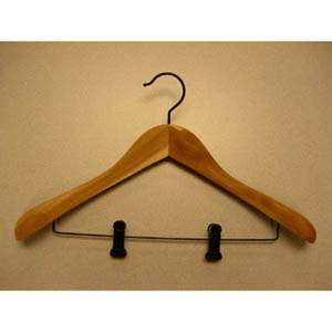 Cedar Contoured Suit Hanger with Clips CDD8922 (PM)